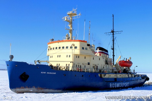 vessel Yuriy Lisyanskiy IMO: 6521850, Icebreaker
