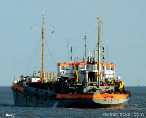 vessel RIVER PEARL 4 IMO: 6908931, Hopper Dredger