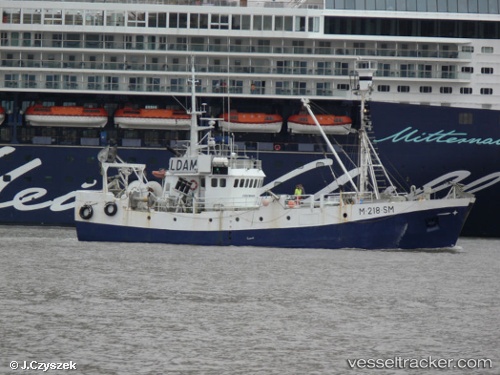 vessel Fiskebank1 IMO: 7207671, Fishing Vessel
