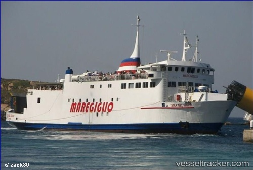 vessel Isola Del Giglio IMO: 7321714, Passenger Ro Ro Cargo Ship
