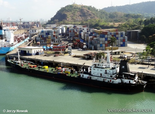 vessel Cristobal Trader IMO: 7362081, Service Ship
