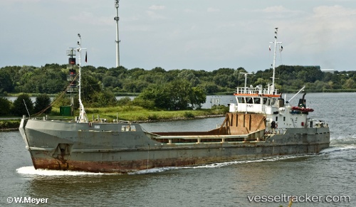 vessel Thalia 1 IMO: 7413725, Dredger
