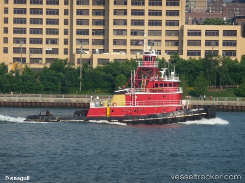 vessel Evening Mist IMO: 7626243, Tug
