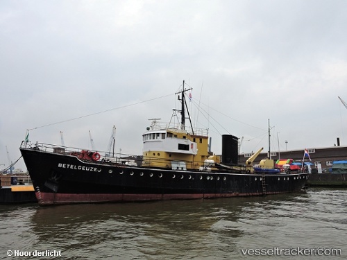 vessel Betelgeuze IMO: 7646475, Training Ship
