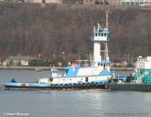 vessel Comet IMO: 7726550, Tug
