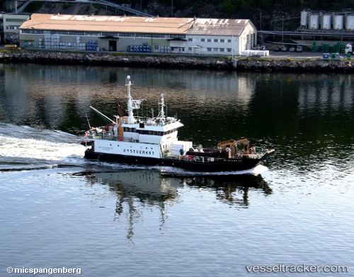 vessel Oljevern 03 IMO: 7728481, Pollution Control Vessel

