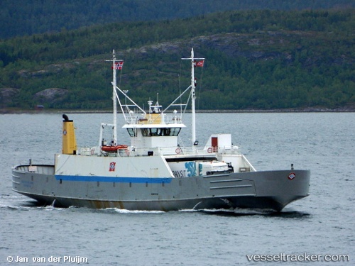 vessel Vaggasvarre IMO: 7804986, Passenger Ro Ro Cargo Ship
