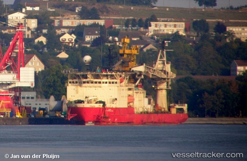 vessel Ocean Constructor IMO: 7814424, Pipe Layer
