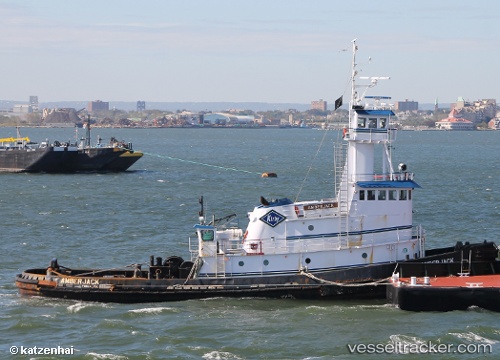 vessel Thomas Dann IMO: 8003307, Pusher Tug
