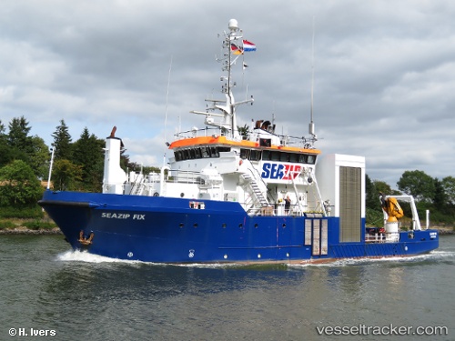 vessel POLARXPLORER IMO: 8019409, Standby-Safety Vessel