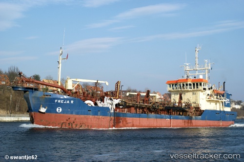 vessel Freja R IMO: 8105105, Hopper Dredger
