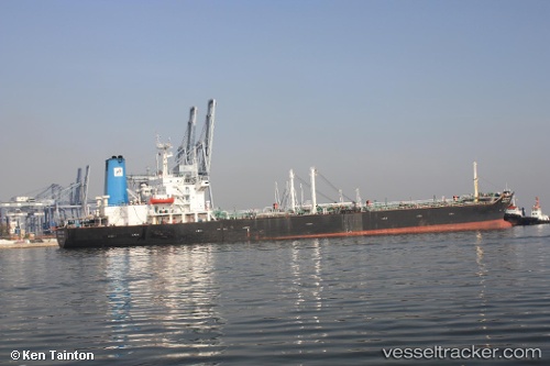 vessel Sanga Sanga IMO: 8117093, Oil Products Tanker
