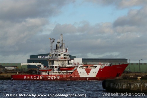 vessel Vos Defender IMO: 8211887, Standby Safety Vessel
