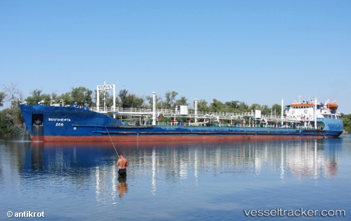 vessel VOLGONEFT 268 IMO: 8230962, Oil Products Tanker