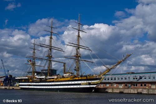 vessel 'AMERIGO VESPUCCI' IMO: 8310645, 