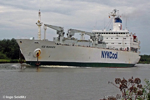 vessel Ice Runner IMO: 8311120, Refrigerated Cargo Ship