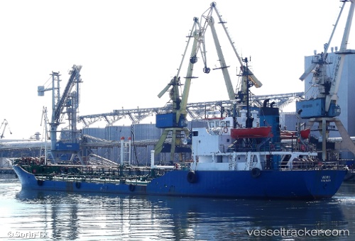 vessel Unicom 3 IMO: 8317447, Chemical Tanker
