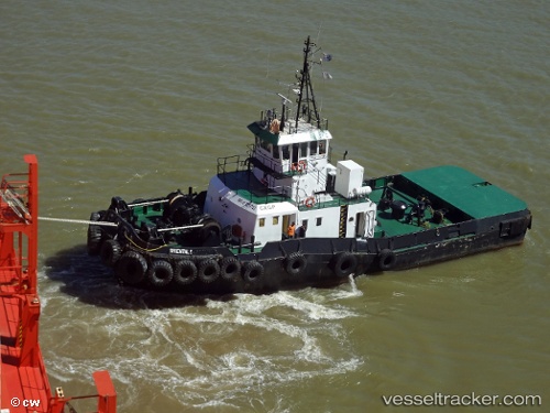 vessel Oriental 1 IMO: 8317722, Tug
