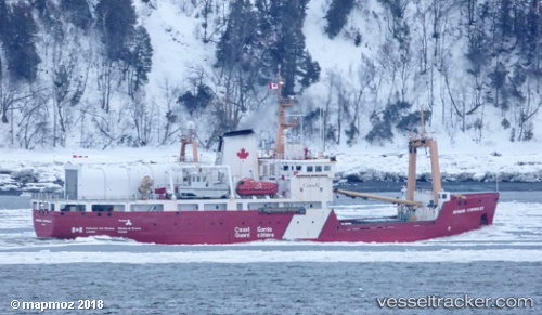 vessel Edward Cornwallis IMO: 8320470, Buoy Lighthouse Vessel
