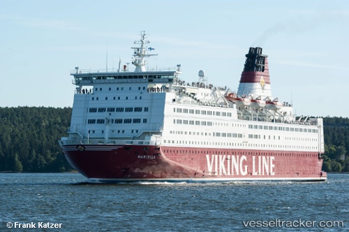 vessel '247436500' IMO: 8320573, 