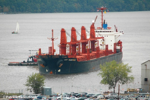 vessel Isa Lucky IMO: 8405218, Bulk Carrier
