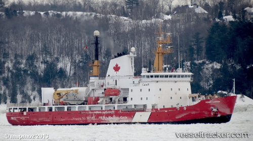 vessel Ccgs Henry Larsen IMO: 8409329, Icebreaker
