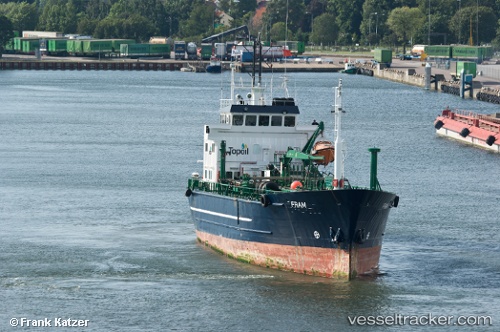 vessel Fram IMO: 8412235, Oil Products Tanker
