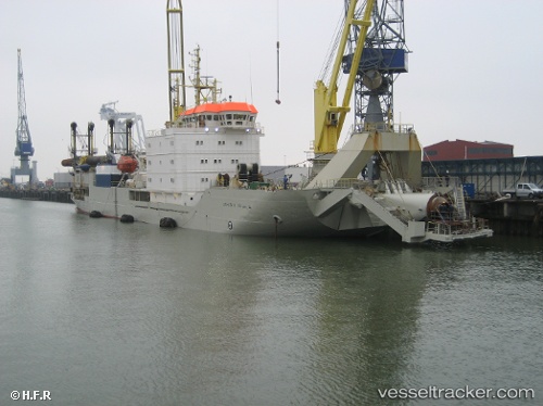 vessel Huta 14 IMO: 8418875, Dredger
