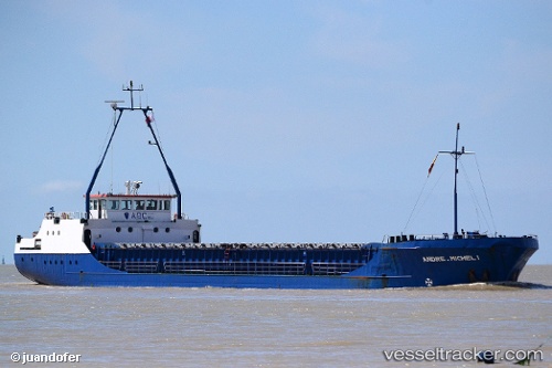 vessel BMO RIVER IMO: 8511914, General Cargo