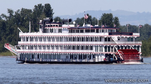 vessel Queen Of The West IMO: 8642957, Passenger Ship
