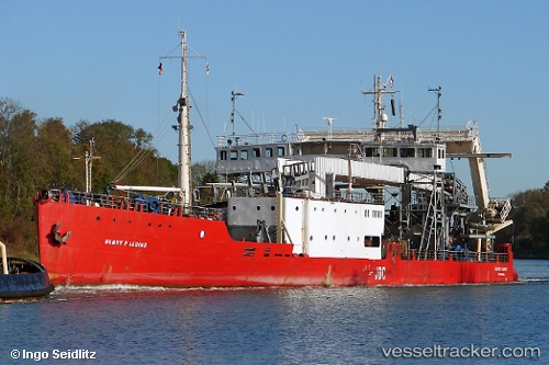vessel Henry P. Lading IMO: 8646484, Cable Layer
