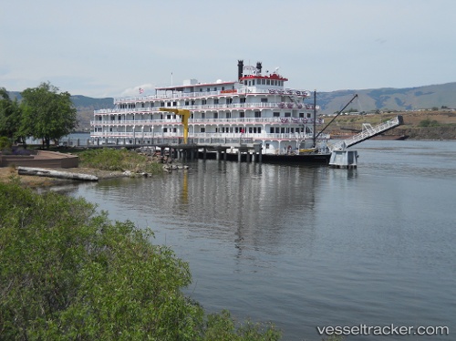 vessel American Pride IMO: 8686678, Passenger Ship
