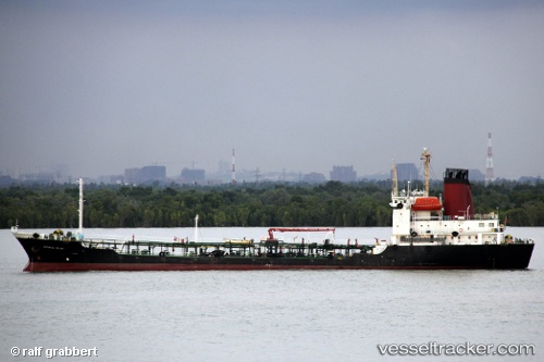 vessel Joint Luck IMO: 8700395, Oil Products Tanker
