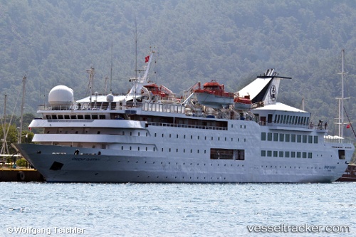 vessel Orient Queen IMO: 8701193, Cruise Ship
