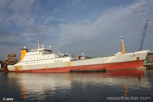 vessel CORNELIS VROLIJK FZN. IMO: 8707537, Fishing Vessel