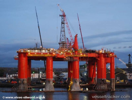 vessel Northern Producer IMO: 8720840, Drilling Ship
