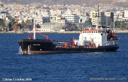 vessel Island Trader IMO: 8727836, Oil Products Tanker
