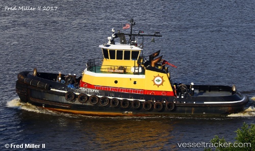 vessel Lisa Cooper IMO: 8741961, Tug
