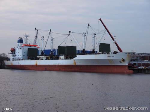 vessel Frio Poseidon IMO: 8807662, Refrigerated Cargo Ship
