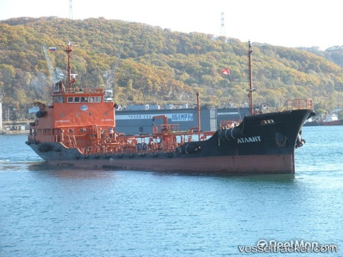 vessel Atlant IMO: 8864141, Oil Products Tanker

