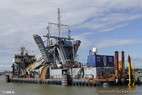 vessel Ajax R IMO: 8882428, Dredger
