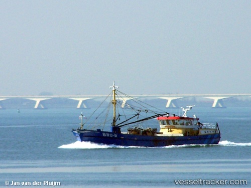 vessel Bru 8 Marinus IMO: 8911970, Fishing Vessel
