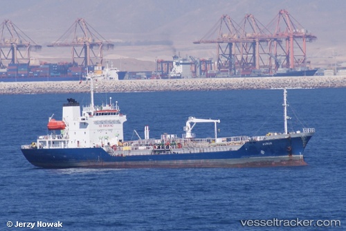 vessel Anwar IMO: 8913502, Oil Products Tanker
