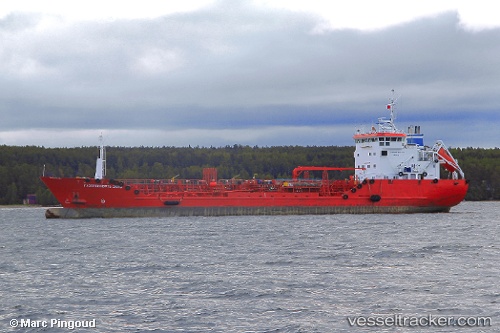 vessel Gazpromneft Zuid IMO: 8915548, Chemical Oil Products Tanker
