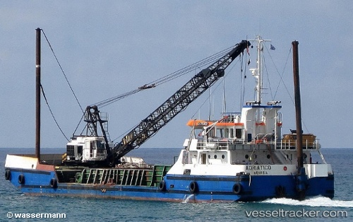 vessel Adriatico IMO: 8963545, Crane Ship
