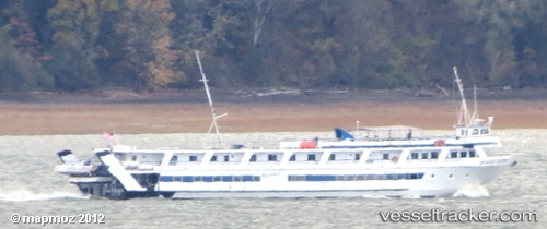 vessel Grande Caribe IMO: 8978631, Cruise Ship
