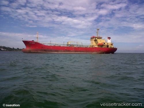 vessel Mt Catur Samudra IMO: 9019547, Oil Products Tanker
