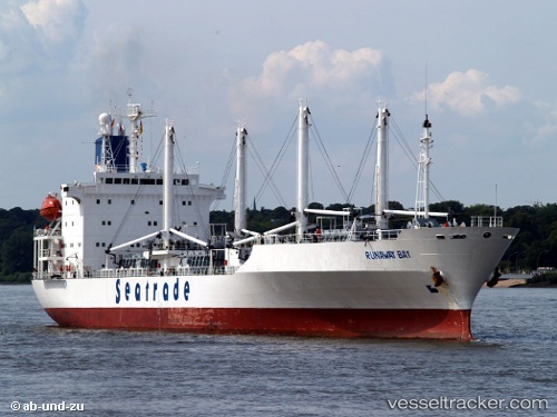 vessel RUNAWAY BAY IMO: 9019640, Refrigerated Cargo Ship