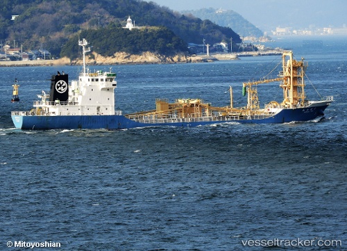 vessel Homanzan IMO: 9020730, Cement Carrier
