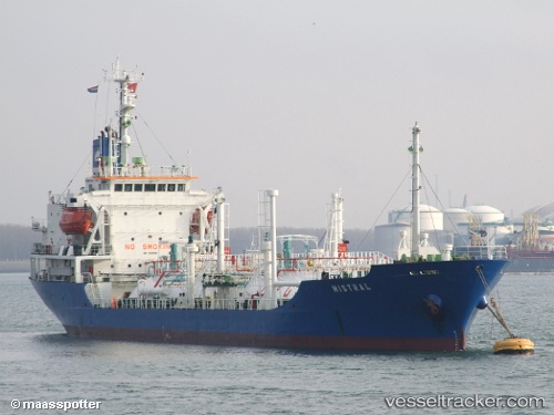 vessel MALBURG IMO: 9035539, Oil Products Tanker